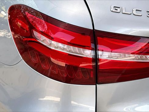 Used 2017 Mercedes-Benz GLC 300 image 28