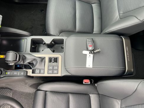 New 2026 Toyota Land Cruiser Base image 27