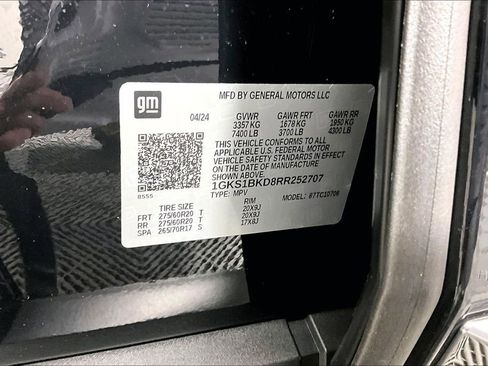 Certified 2024 GMC Yukon SLT w/ SLT Luxury Package RWD image 18