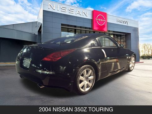 Used 2004 Nissan 350Z Touring w/ Aerodynamics Pkg image 6