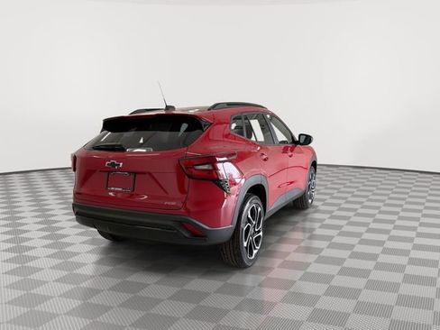 New 2026 Chevrolet Trax RS w/ Sunroof Package FWD image 12