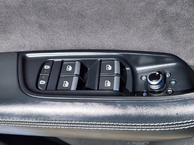 Used 2024 Audi Q7 3.0T Prestige AWD/4WD image 26