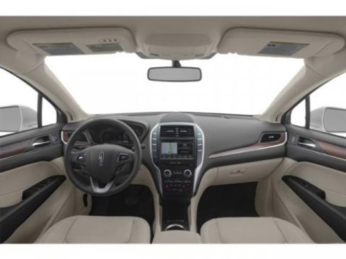 Used 2018 Lincoln MKC Reserve image 19