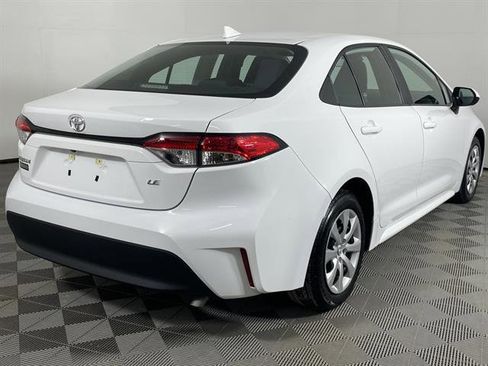 Certified 2023 Toyota Corolla LE image 8