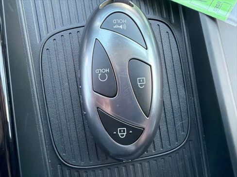 New 2026 Hyundai Tucson Limited AWD/4WD image 16