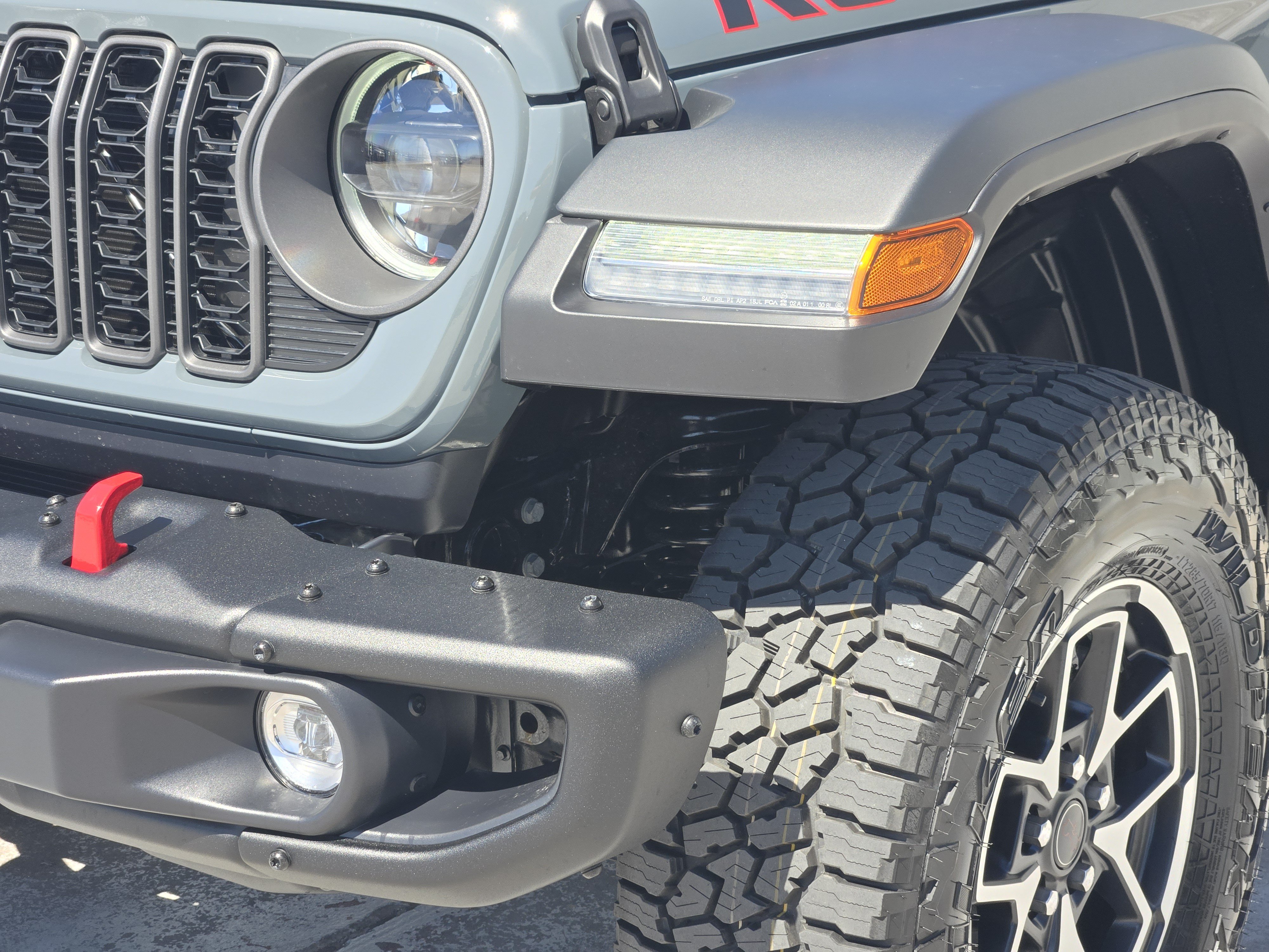 New 2026 Jeep Gladiator Rubicon w/ Steel Bumper Group AWD/4WD image 6