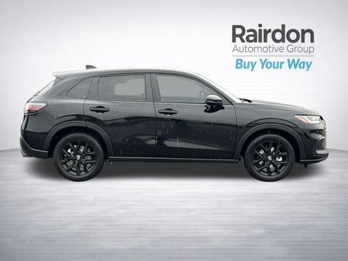Used 2024 Honda HR-V Sport image 8