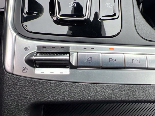 Certified 2026 Kia Carnival SX Prestige FWD image 29