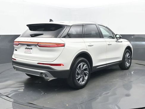 Used 2024 Lincoln Corsair AWD w/ Equipment Group 101A image 20