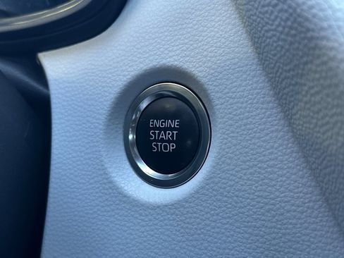 Used 2025 Toyota Corolla FX w/ Convenience Package image 21