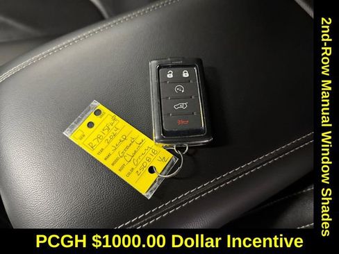 Used 2024 Jeep Grand Cherokee Limited w/ Luxury Tech Group II image 26