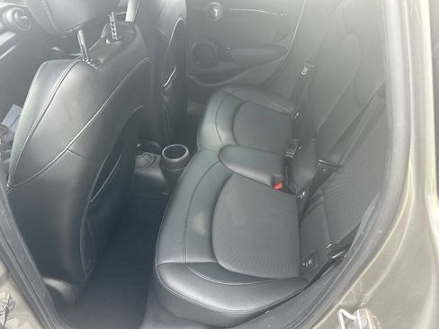 Used 2017 MINI Cooper S FWD image 12