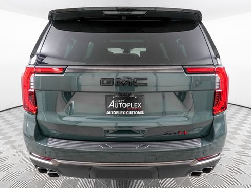 Used 2025 GMC Yukon XL AT4 Ultimate image 7