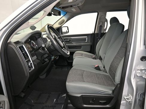 Used 2018 RAM 1500 Big Horn image 11