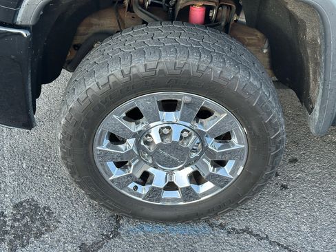 Used 2015 GMC Sierra 2500 Denali w/ Duramax Plus Package image 6