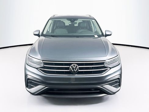 Used 2024 Volkswagen Tiguan Wolfsburg Edition image 2