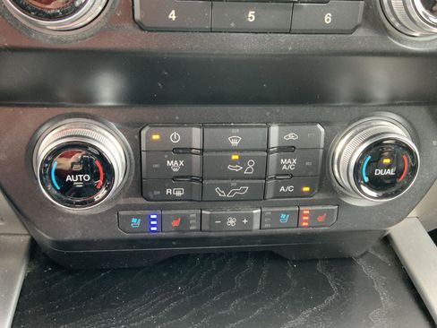 Used 2020 Ford F150 Platinum w/ Equipment Group 701A Luxury image 54