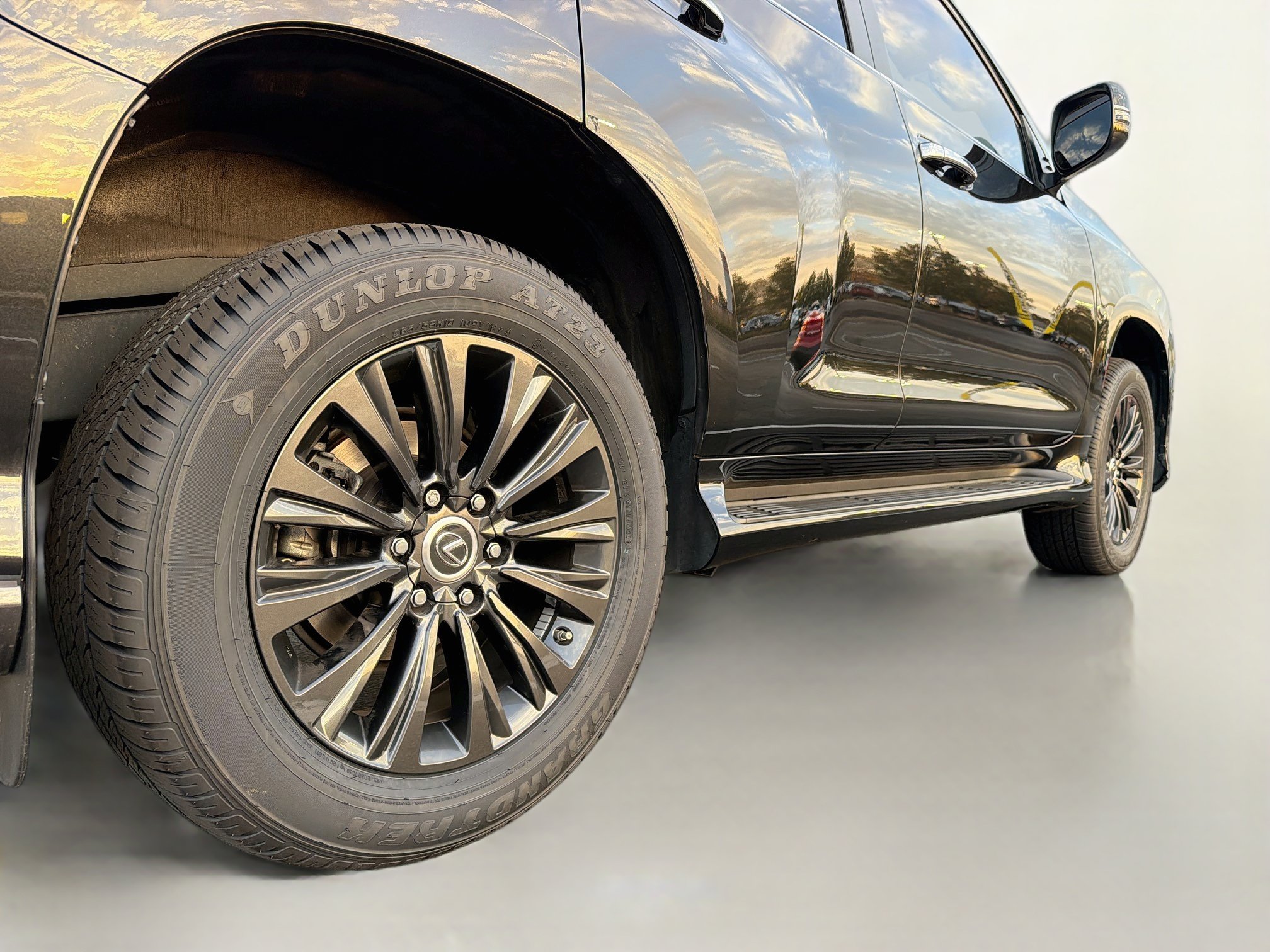 Certified 2023 Lexus GX 460 Premium AWD/4WD image 7