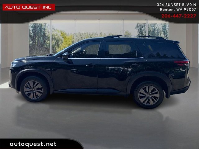Used 2022 Nissan Pathfinder SV FWD image 8
