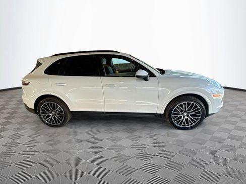 Used 2019 Porsche Cayenne AWD/4WD image 5