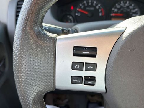 Used 2021 Nissan Frontier S RWD image 16