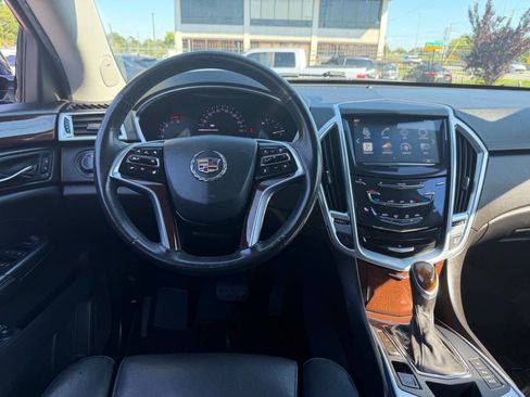 Used 2015 Cadillac SRX Luxury w/ Driver Awareness Package AWD/4WD image 16