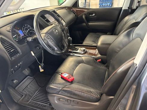Used 2019 Nissan Armada Platinum w/ Captain's Chairs Package AWD/4WD image 5