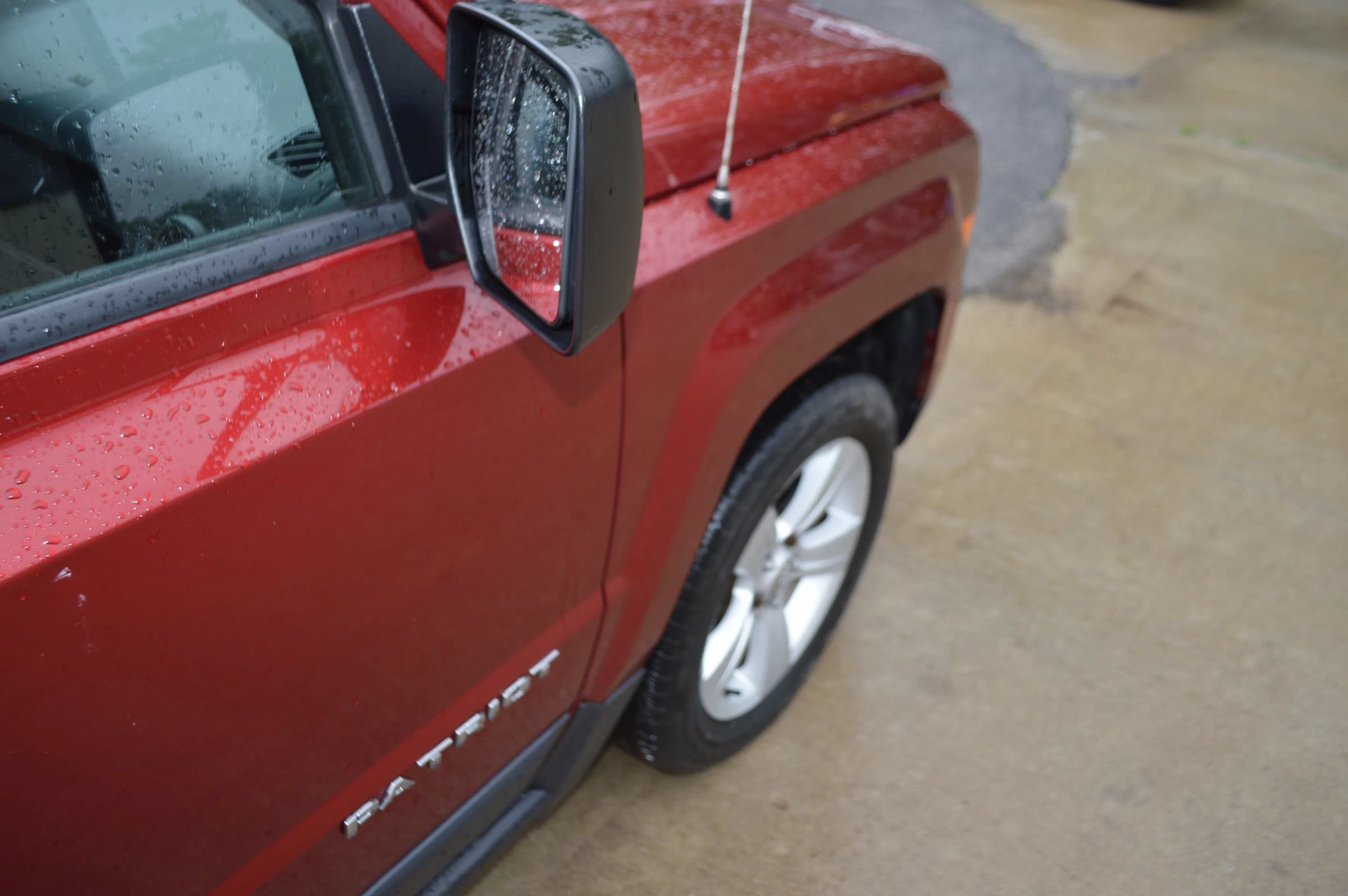 Used 2016 Jeep Patriot Latitude FWD image 10