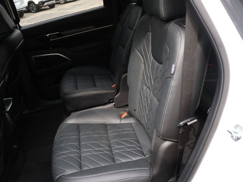 Used 2025 Kia Telluride SX X-Line AWD/4WD image 14