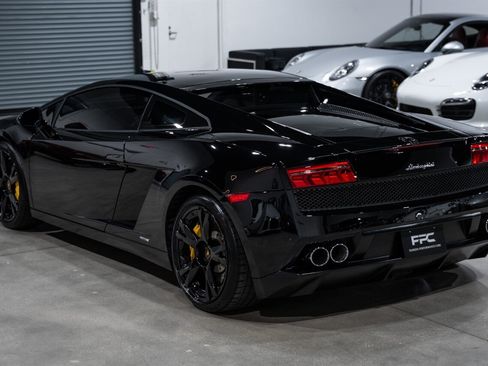 Used 2011 Lamborghini Gallardo LP 560-4 AWD/4WD image 4