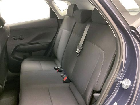 New 2026 Hyundai Kona SE image 10