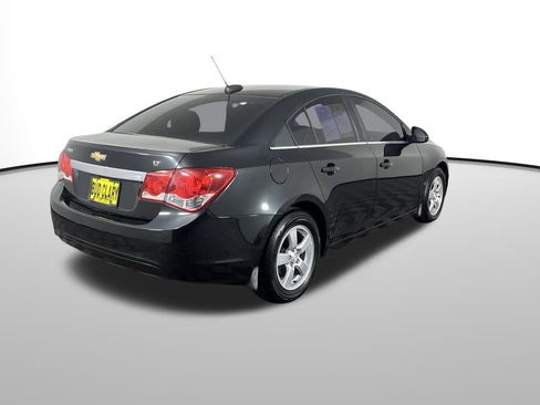 Used 2015 Chevrolet Cruze LT w/ Technology Package image 10
