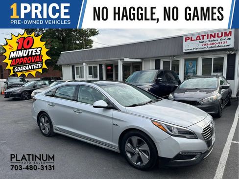 Used 2016 Hyundai Sonata Limited w/ Option Group 02 FWD image 1