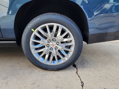 New 2026 GMC Yukon XL Denali w/ Sun & Power Step Package image 62