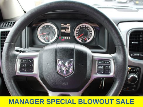 Used 2021 RAM 1500 Classic SLT AWD/4WD image 10