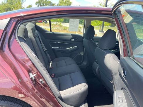 Used 2024 Nissan Altima 2.5 SV FWD image 38