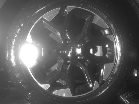 Used 2025 Nissan Sentra SV FWD image 15