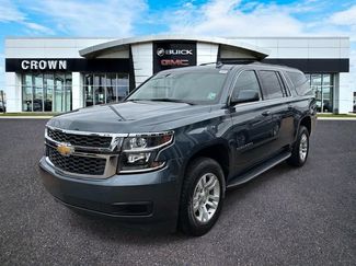 Used 2019 Chevrolet Suburban LS w/ Enhanced Driver Alert Package RWD video 1