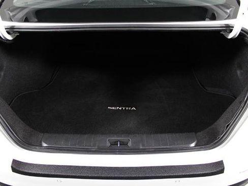 Certified 2024 Nissan Sentra SR w/ SR Premium Package FWD image 18
