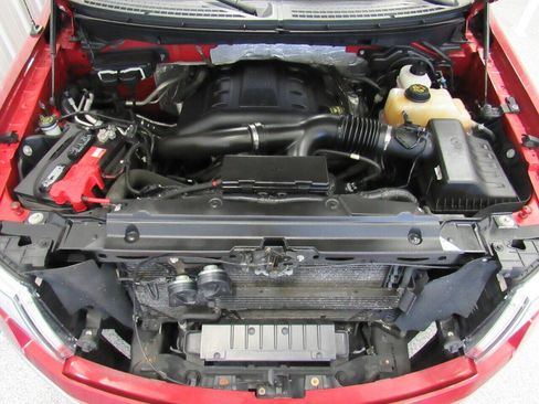 Used 2013 Ford F150 XLT w/ XLT Chrome Pkg image 22