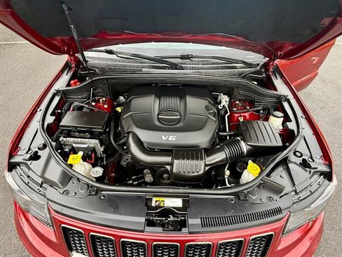Used 2015 Jeep Grand Cherokee High Altitude AWD/4WD image 14