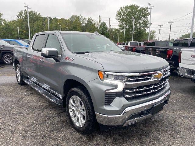 Used 2023 Chevrolet Silverado 1500 LTZ AWD/4WD image 11