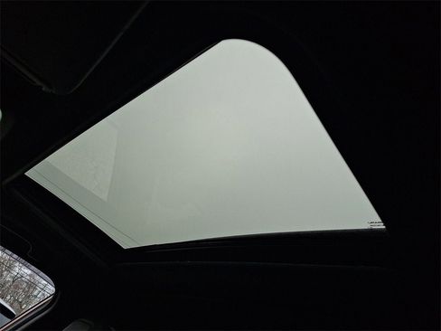 Used 2024 Subaru Crosstrek 2.5i Wilderness w/ Wilderness Package image 15