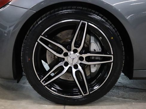 Used 2019 Mercedes-Benz E 53 AMG 4MATIC Sedan image 38