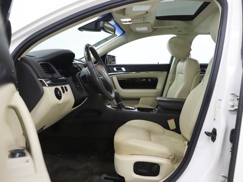 Used 2015 Lincoln MKS AWD w/ Equipment Group 101A image 19