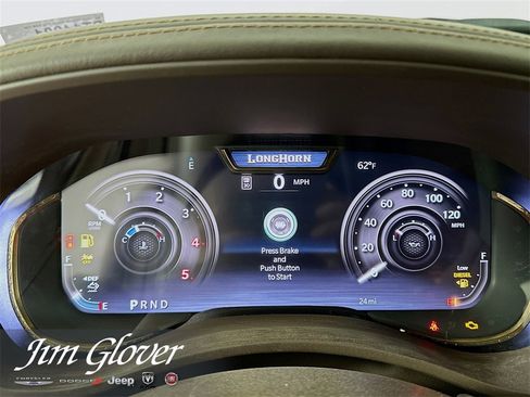 New 2026 RAM 2500 Limited image 32