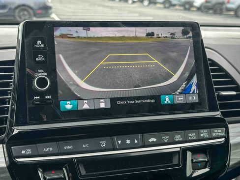 Certified 2025 Honda Odyssey Elite image 35