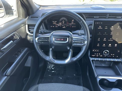 Used 2025 GMC Terrain Elevation image 14