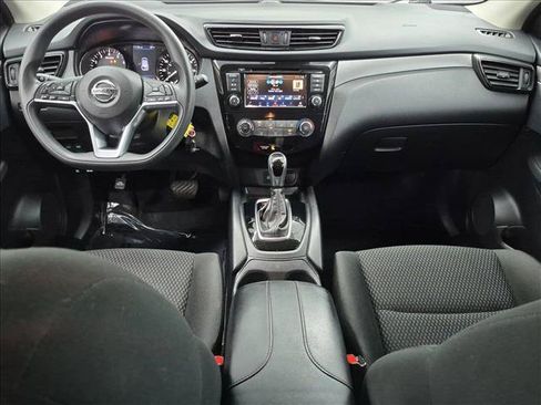 Used 2020 Nissan Rogue Sport S w/ Appearance Package FWD image 17