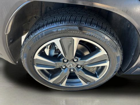 Used 2019 Lexus UX 200 F Sport image 18